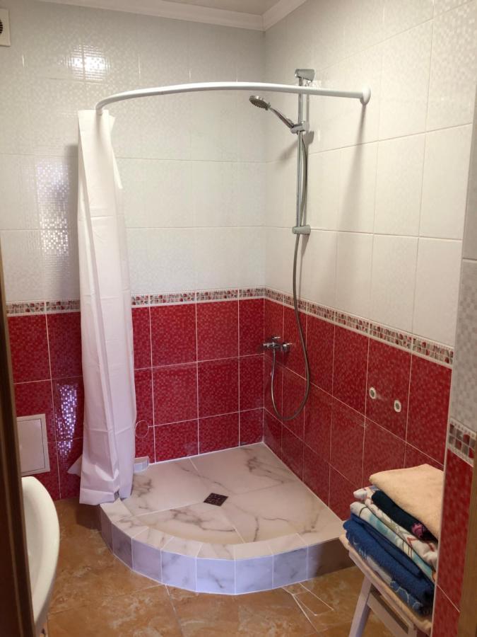 Vacation Home Lubov Kamianets-Podilskyi Luaran gambar