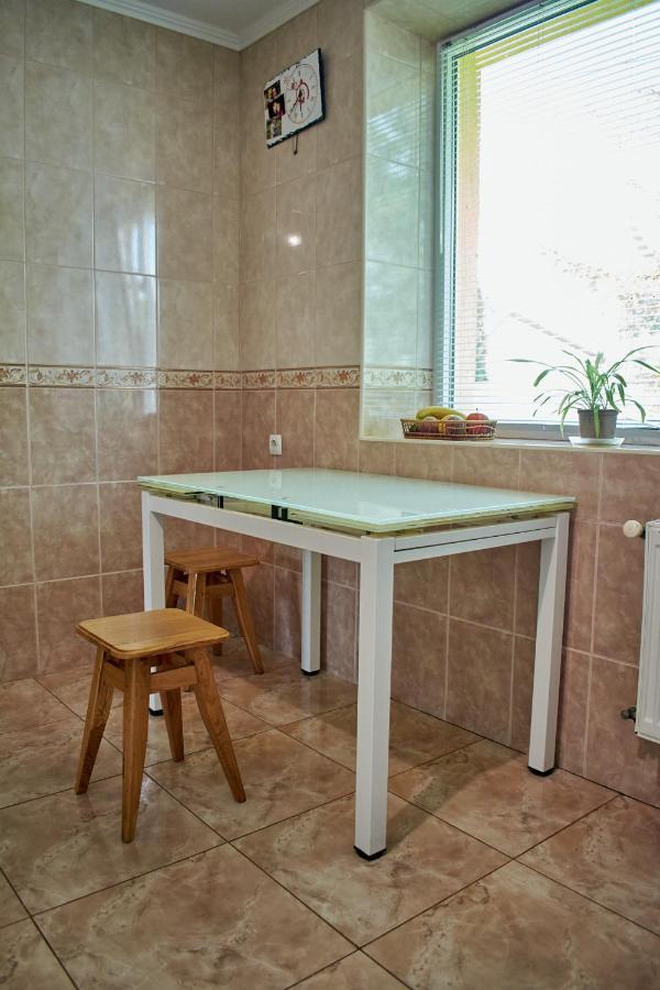 Vacation Home Lubov Kamianets-Podilskyi Luaran gambar