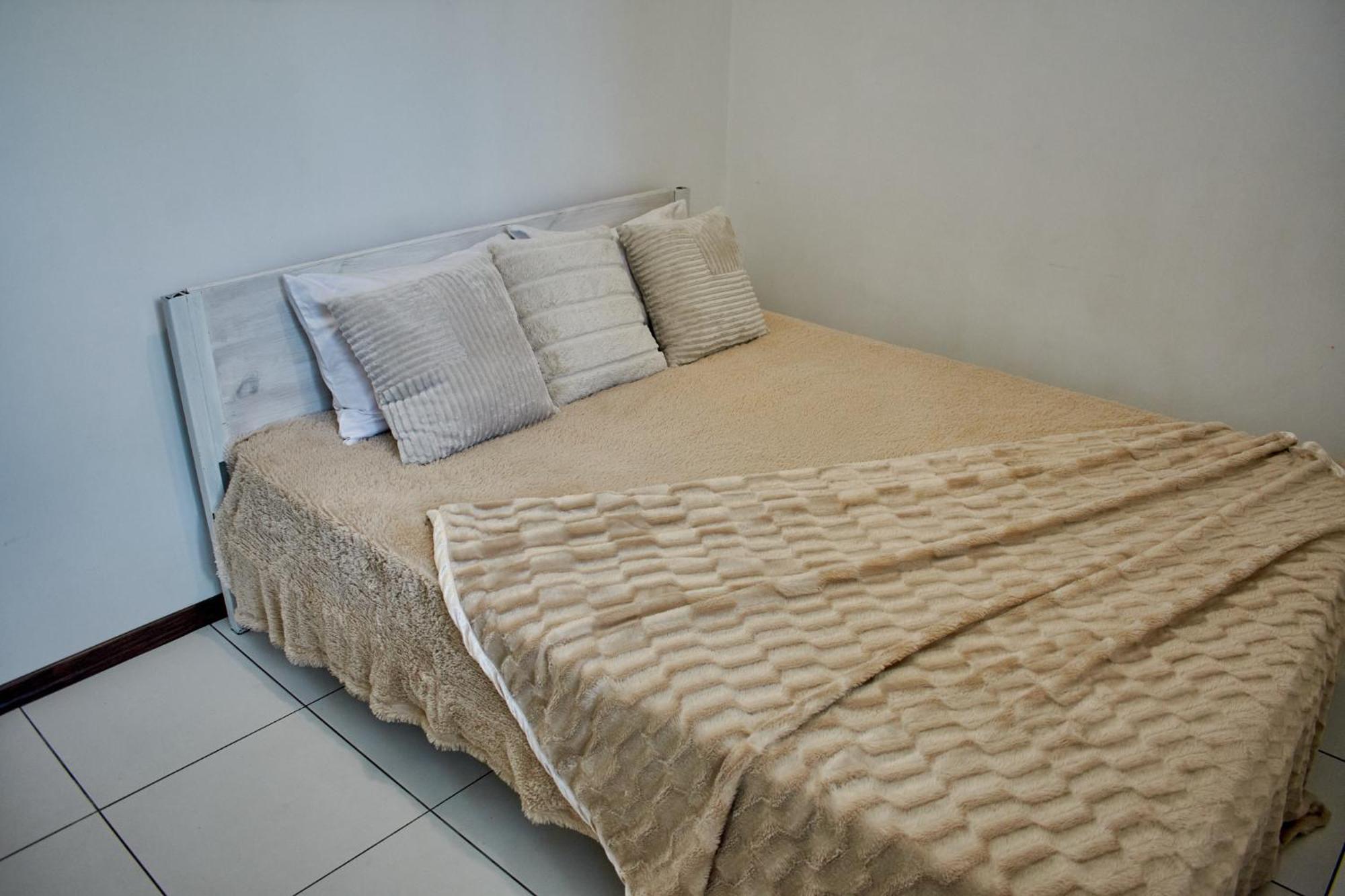 Vacation Home Lubov Kamianets-Podilskyi Luaran gambar
