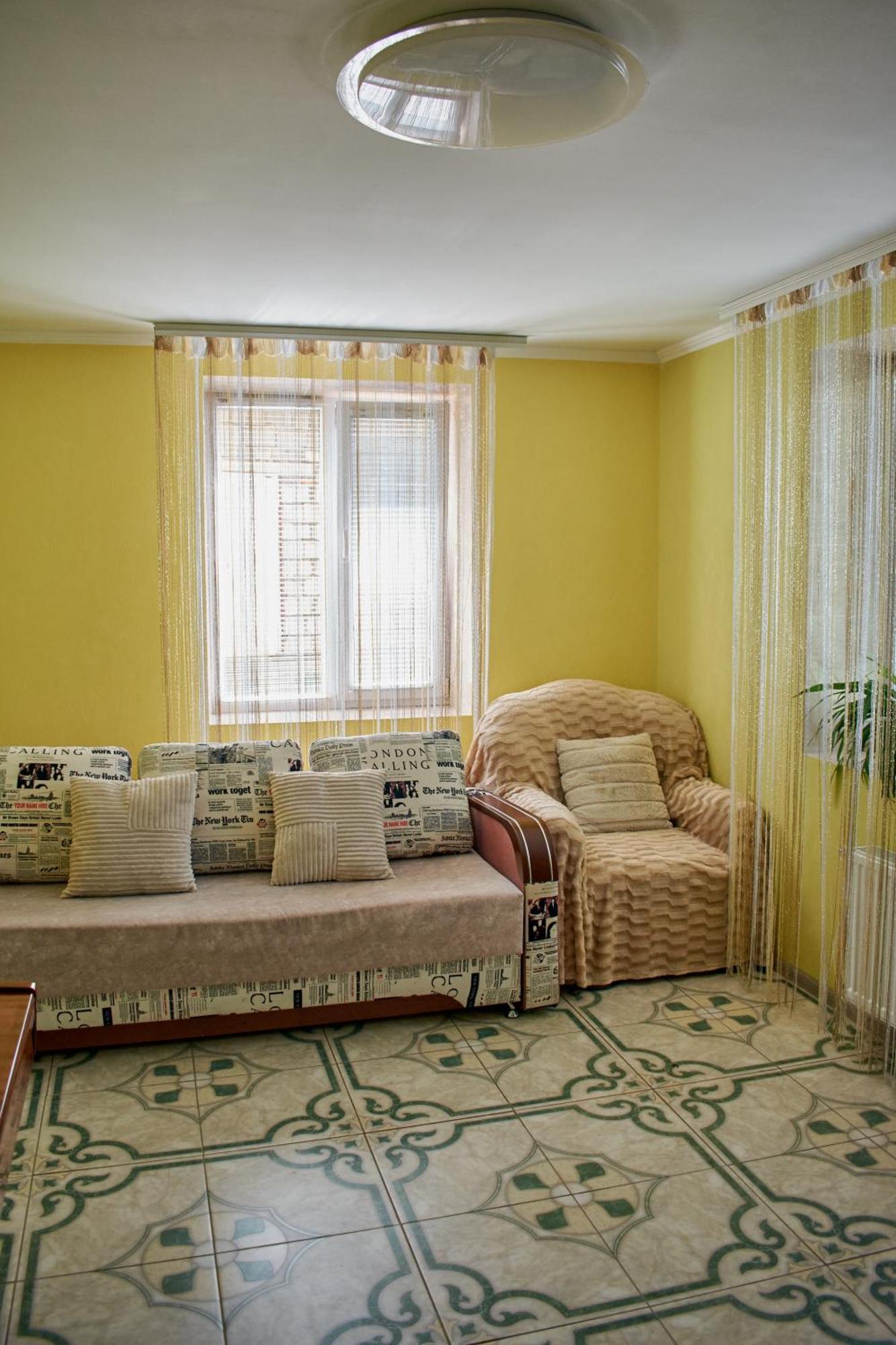 Vacation Home Lubov Kamianets-Podilskyi Luaran gambar