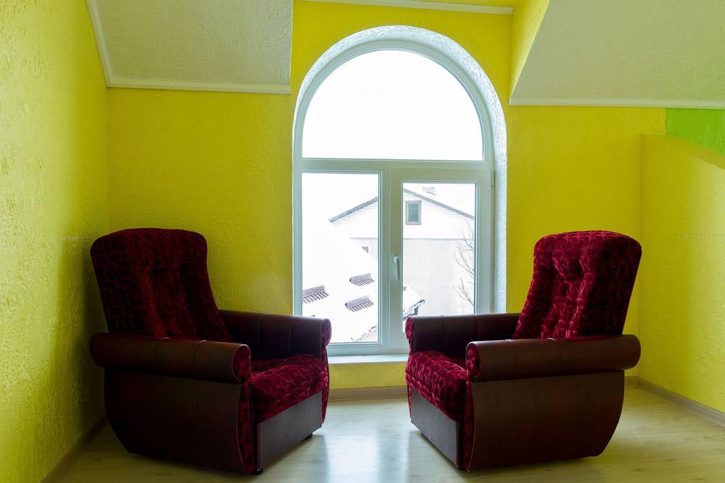 Vacation Home Lubov Kamianets-Podilskyi Luaran gambar